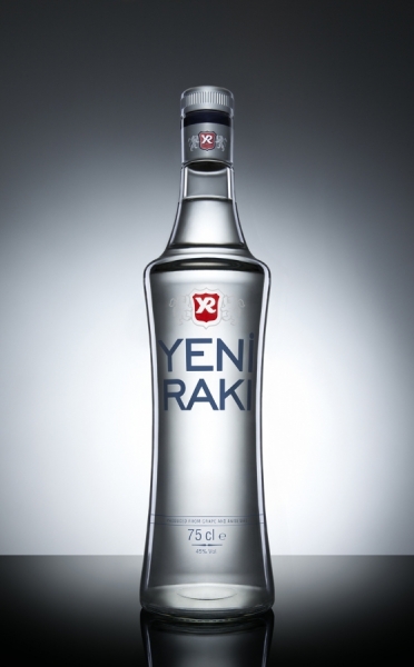 Photograph Emre Gologlu Yeni Raki on One Eyeland